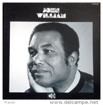 33T Vinyle - John WILLIAM - "Il Est Vivant" - Gospel En Religie