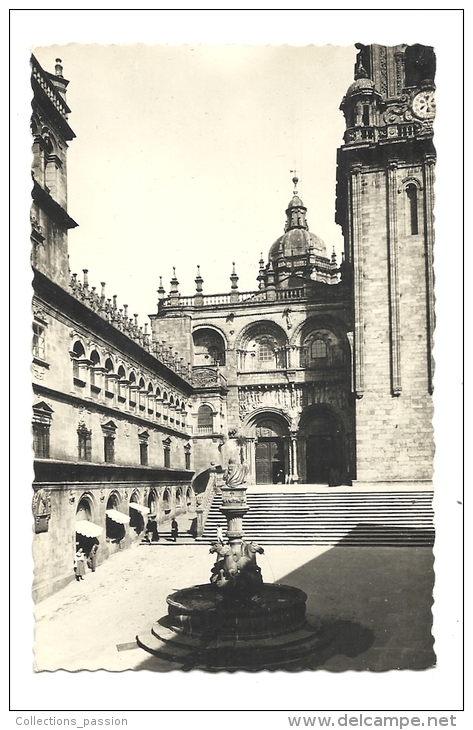 Cp, Espagne, Santiago De Compostela, Cathédrale, Place Des Platerias, Voyagée - Santiago De Compostela