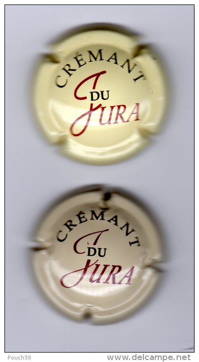 Crémant Du Jura, écriture Et Couleur Différentes - Mousseux