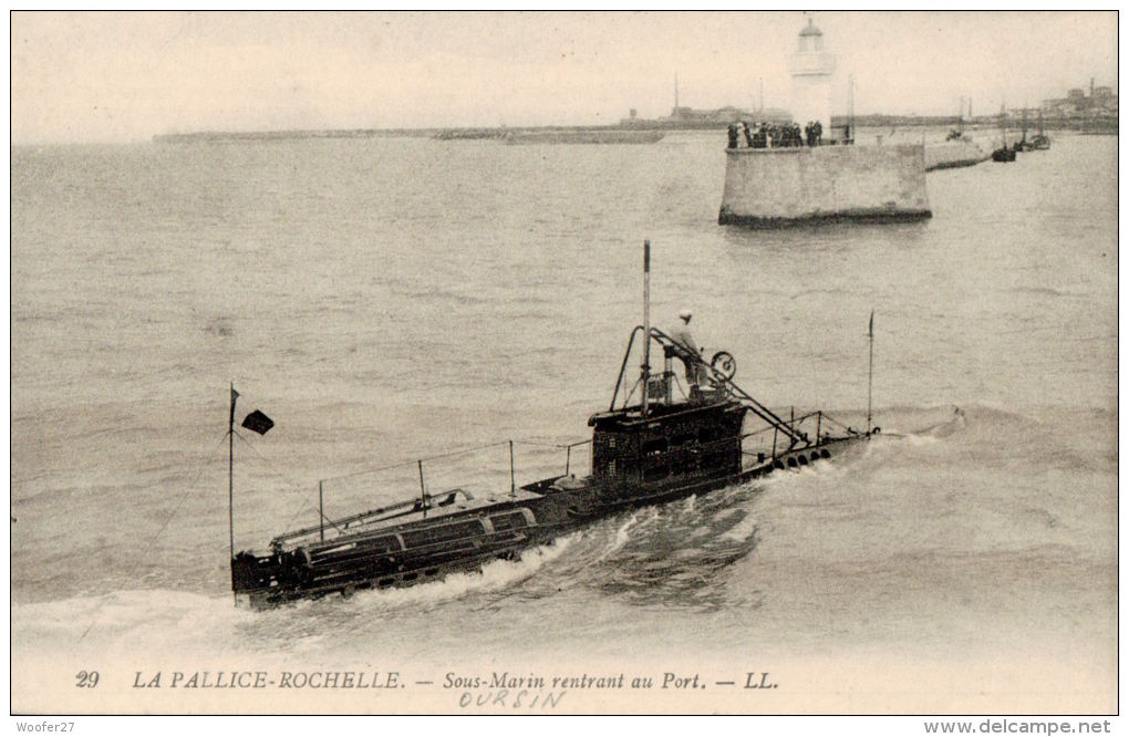 CPA SOUS-MARIN De Guerre , LA PALLICE - ROCHELLE , OURSIN - Sous-marins