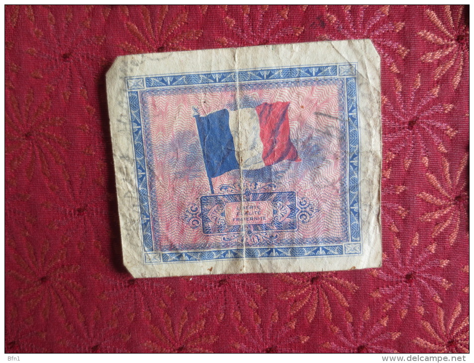 FRANCE - ASSIGNAT DE 15-SOLS - 2 FRS 1944- 10 FRS 1944- 5 FRS TRESOR FRANCAIS - VOIR PHOTOS - Andere & Zonder Classificatie