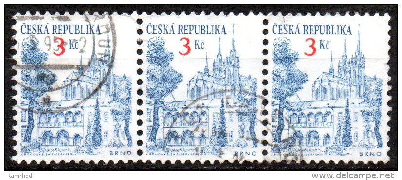 CZECH REPUBLIC 1993 Towns - 3k Brno FU BLOCK OF 3 - Oblitérés