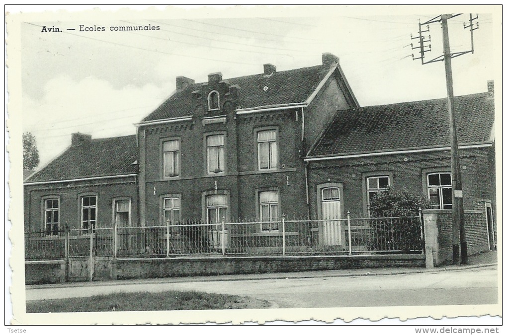 Avin - Ecole Communales  ( Voir Verso ) - Hannut