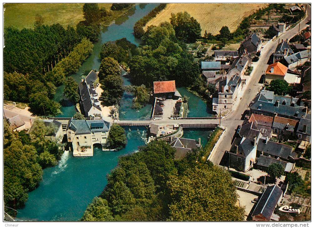 MONTS VUE AERIENNE SUR LES MOULINS - Autres & Non Classés