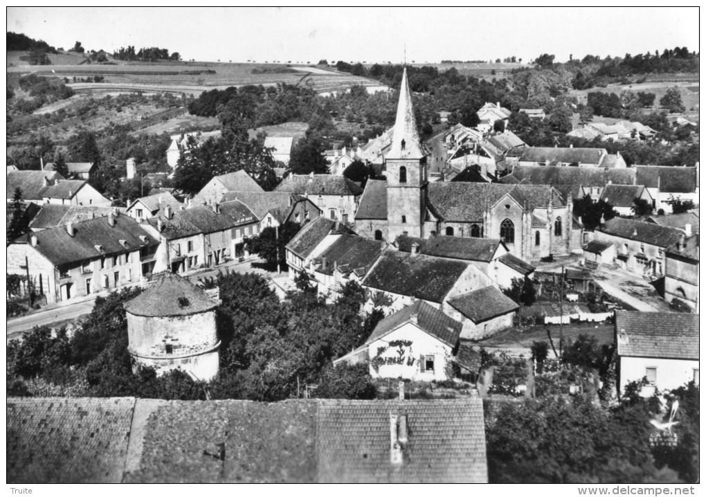 CHALINDREY VUE AERIENNE L'EGLISE ET LE PIGEONNIER - Chalindrey