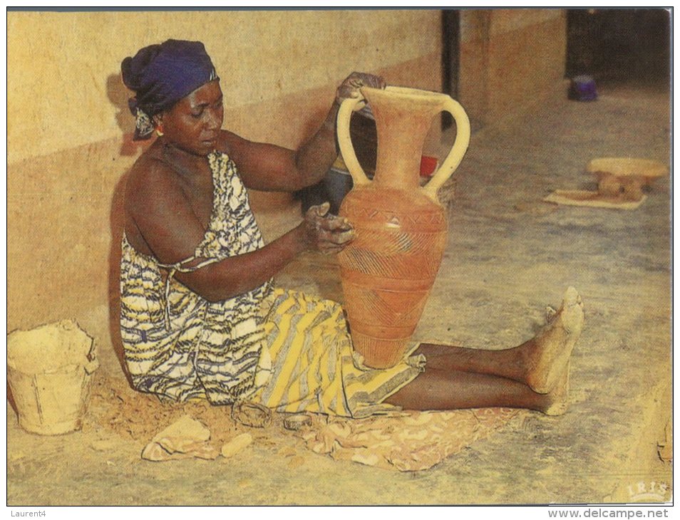 (936) Tchad - Chad - Pottery Artisanat - Tchad