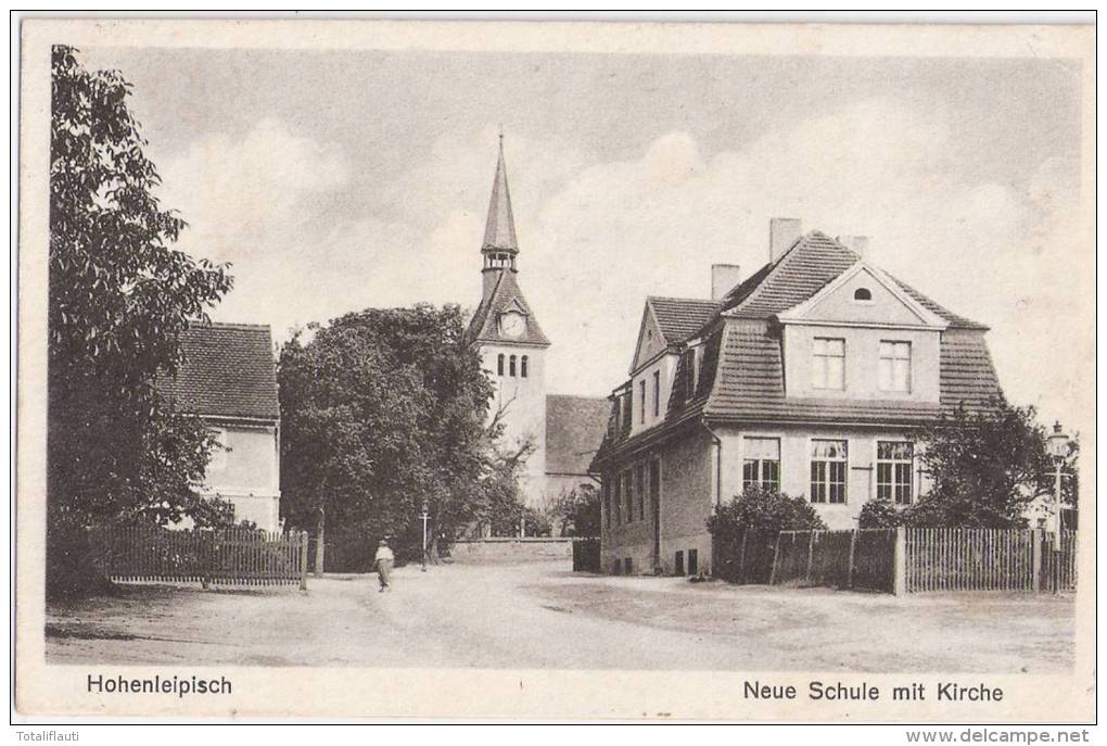 Hohenleipisch Neue Schule Mit Kirche Belebt 3.8.1932 Gelaufen - Elsterwerda