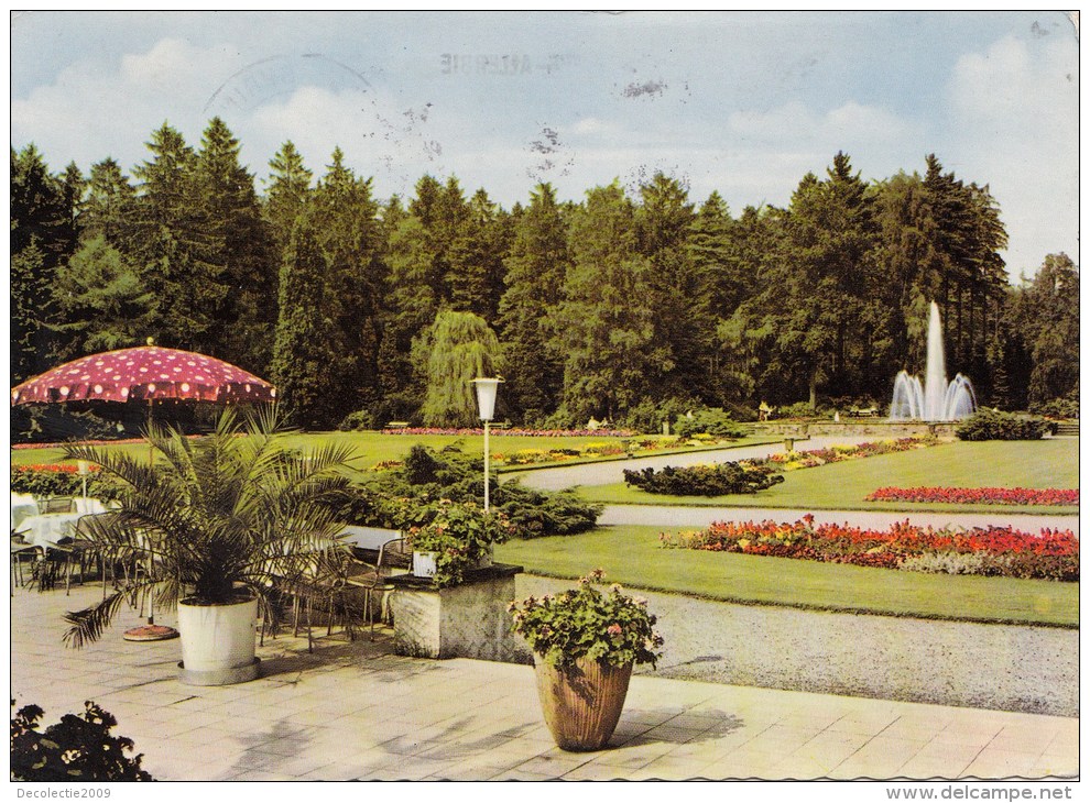 ZS41993 Bad Lipperspringe Kurpark Mit Fontane   2 Scans - Bad Lippspringe