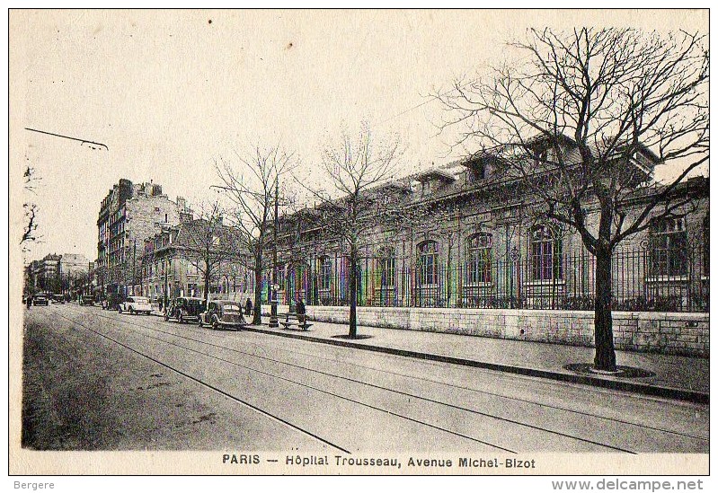 CPA PARIS. Hopital Trousseau, Avenue Michel Bizot. - Salute, Ospedali