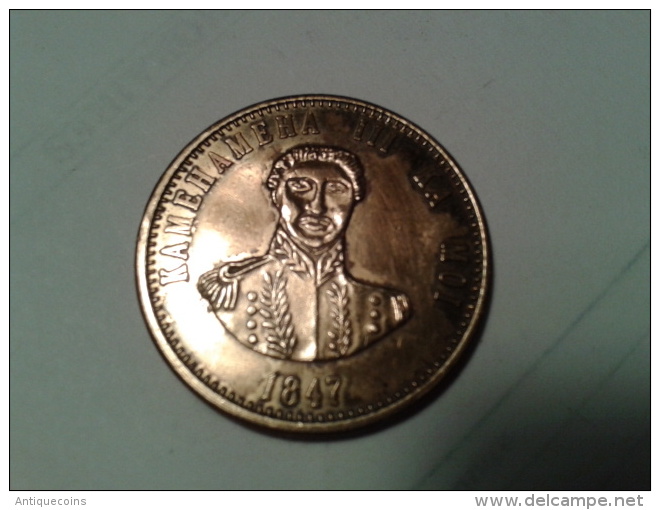 Jolie Médaille D'Hawaii 1847 - Monarchia / Nobiltà