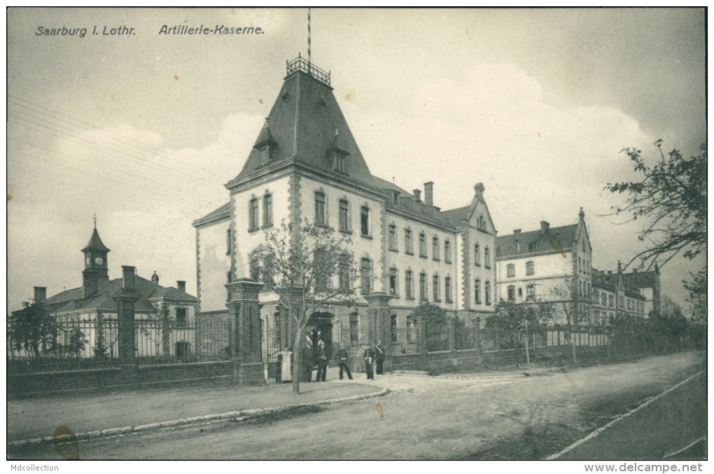 57 SARREBOURG   /  Artillerie-Kaserne     / - Sarrebourg