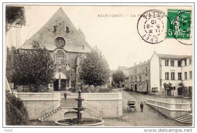 SAINT CHEF - La Place Et L' Eglise   (61621) - Saint-Chef