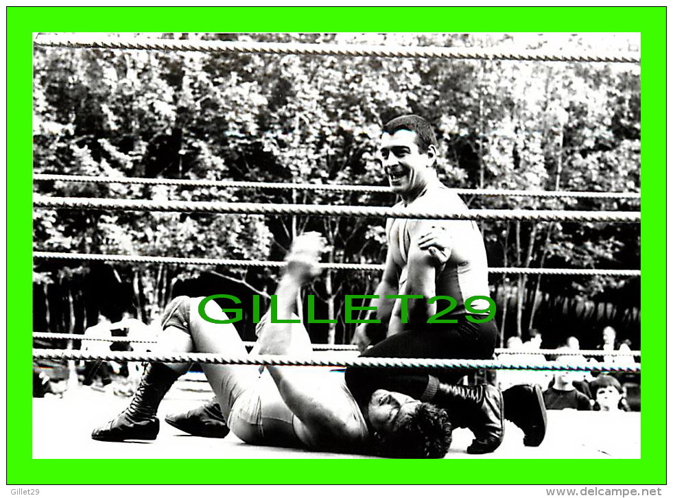 SPORTS, WRESTLING, LUTTE - GALA DE CATCH, PARC DE CALONNIX, CALONNE-RICOUART (62) - SIGNER, LEROUX F. - - Lutte