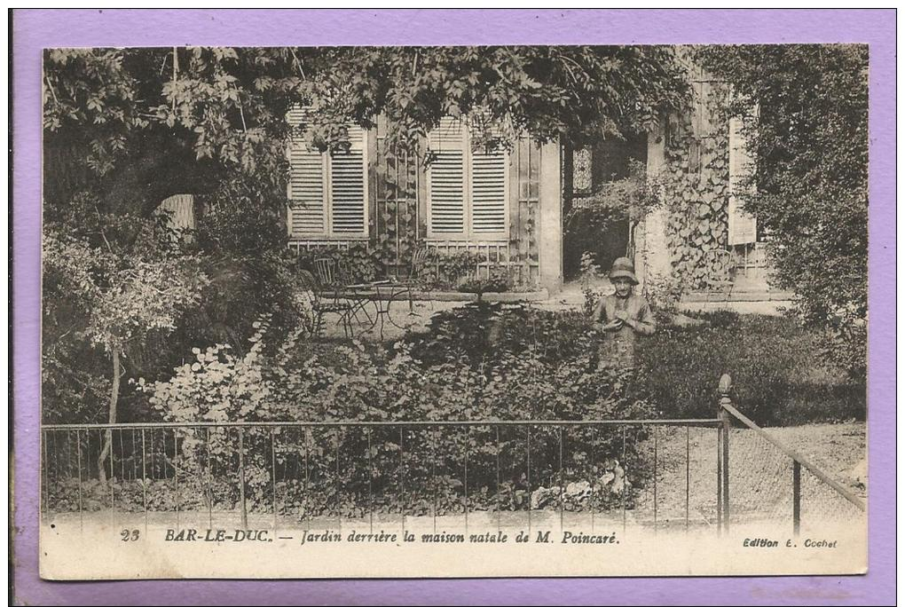 55 - BAR LE DUC - Jardins Derrière La Maison Natale De M Poincaré - Animée - - Bar Le Duc