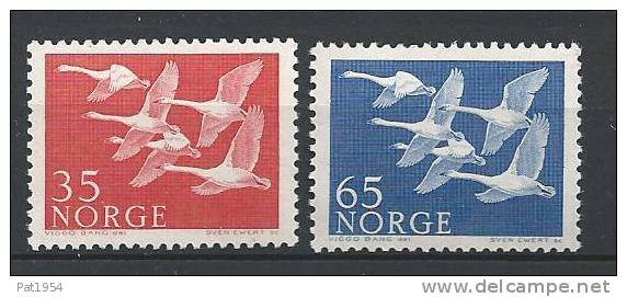 Norvège 1956 N°371/372 Neufs** MNH Norden. Oiseaux, Oies - Nuovi