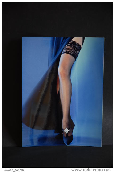 Publicité, Photographie De Mode, Plaquette Publicitaire Dossier De Presse YSL Yves Saint Laurent Bas Et Collants - Other & Unclassified