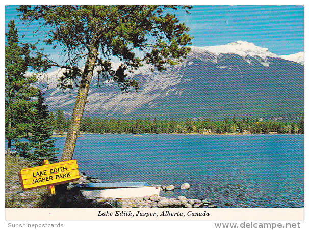 Canada Lake Edith Jasper Alberta - Jasper