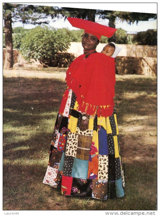 (240) Namibia - Women And Child - Namibië