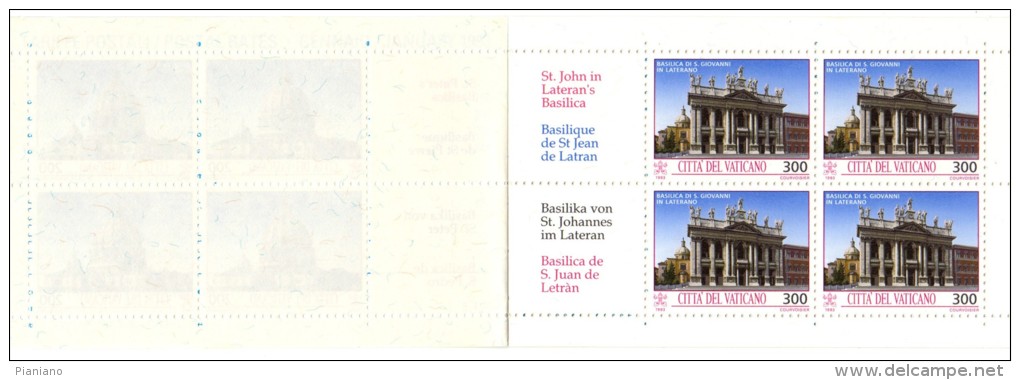 PIA  -  VATICANO - 1993 : Tesori  D´ Arte Della Città  Del  Vaticano -  Carnet   (SAS   L  3) - Postzegelboekjes