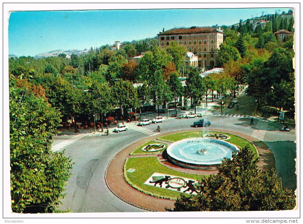 G2861 Salsomaggiore Terme (Parma) - Piazza Del Popolo E Fontana - Auto Cars Voitures / Viaggiata 1968 - Autres & Non Classés