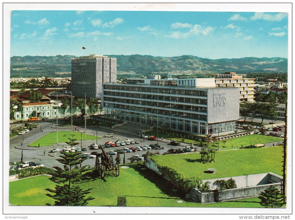 Edificio De La Municipalidad - Edificio Del Banco Guatemala - 1971 - Guatemala