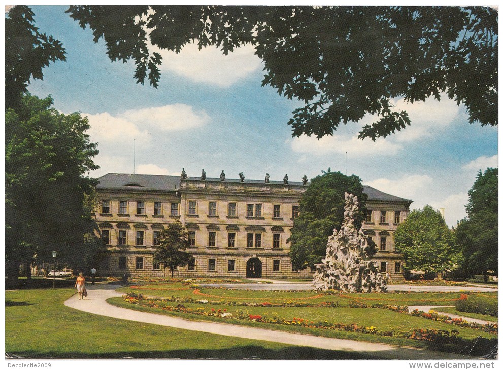 TZS5147 Erlangen Schloss Und Hugenottenbrunnen   2  Scans - Erlangen