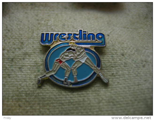 Pin´s Sports De Lutte Wrestling - Lutte