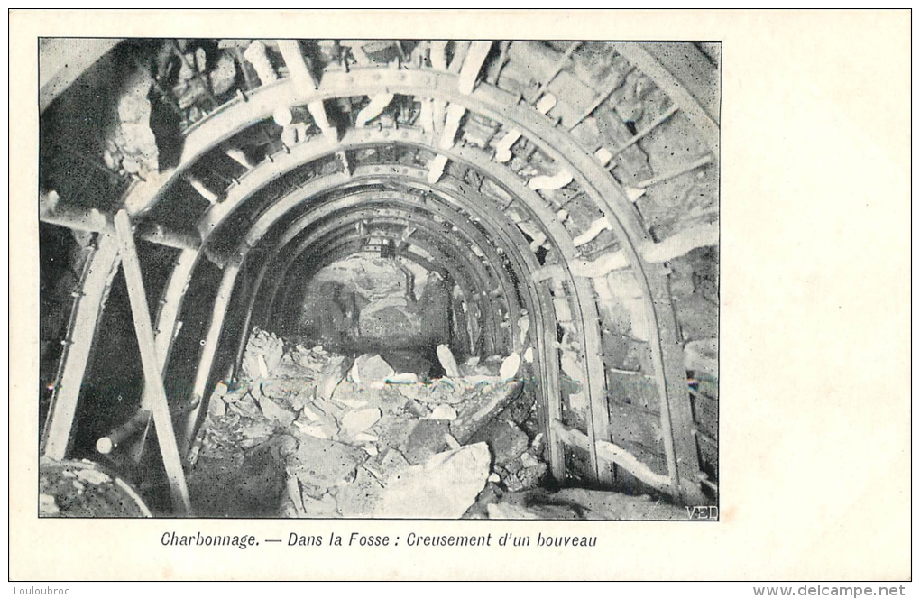 CHARBONNAGE DANS LA FOSSE CREUSEMENT D'UN BOUVEAU THEME MINE - Autres & Non Classés