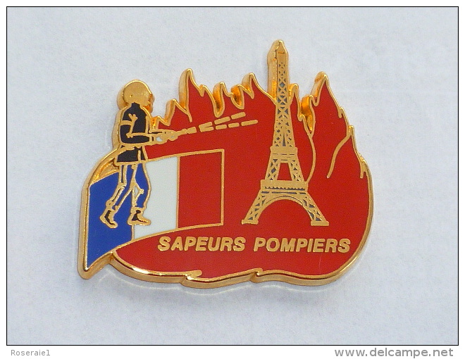 Pin's SAPEURS POMPIERS DE PARIS  41 - Pompiers