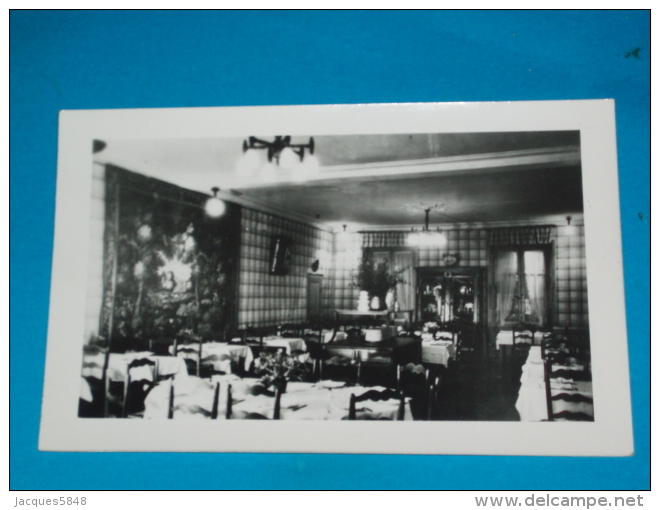 16) Ruffec - Hotel De France ( Carte Photo 2 )  Salle à Manger - ANNEE  - EDIT - - Autres & Non Classés