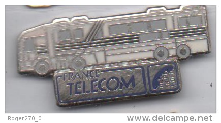 Beau Pin's En EGF , France Télécom , Camion - France Telecom