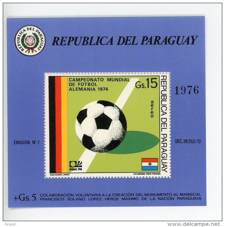 Paraguay-1974-Ballon-Coupe Du Monde De Foot En Allemagne-MI B225***MNH- - 1974 – Allemagne Fédérale