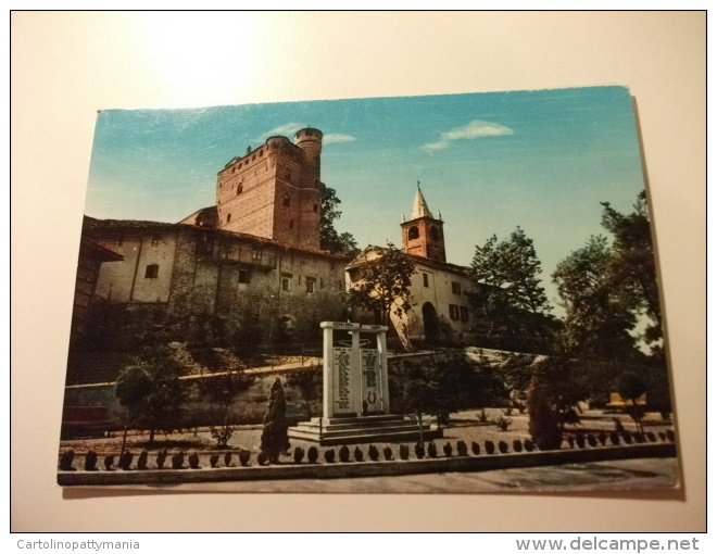 Monumento Ai Caduti  E Castello Serralunga D'alba Piemonte - Monumenti Ai Caduti