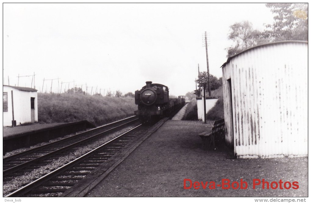 Railway Photo GWR 94xx 9486 RUSHWICK HALT 1959 BR 0-6-0PT Loco Closed 1965 - Trains