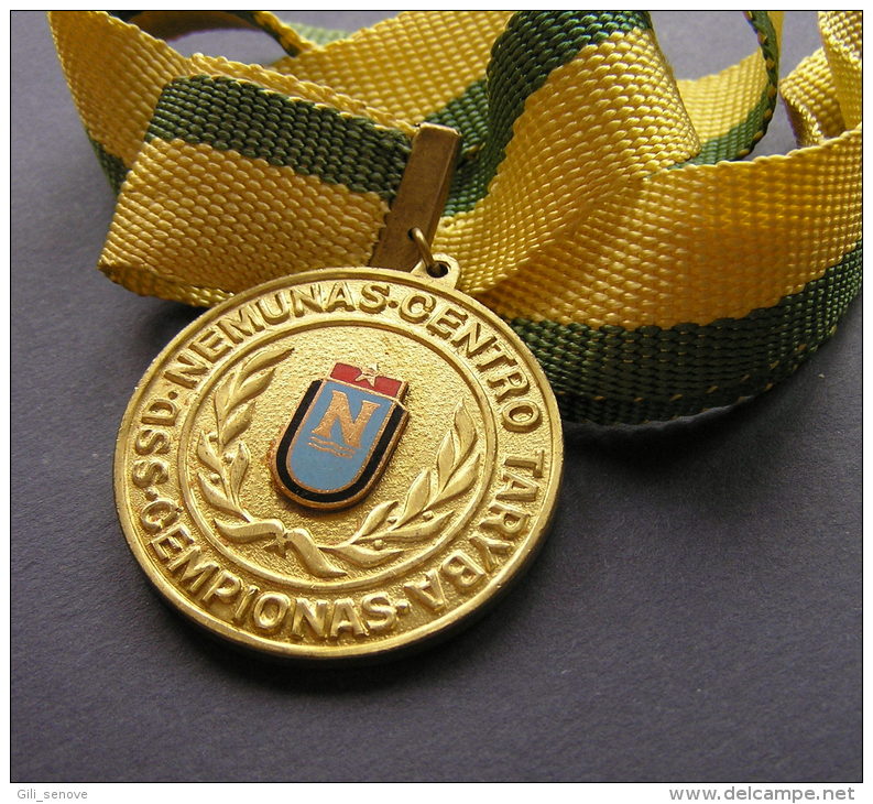 1960s NEMUNAS ATHLETICS MEDAL CHAMPION / LITHUANIA - Athlétisme