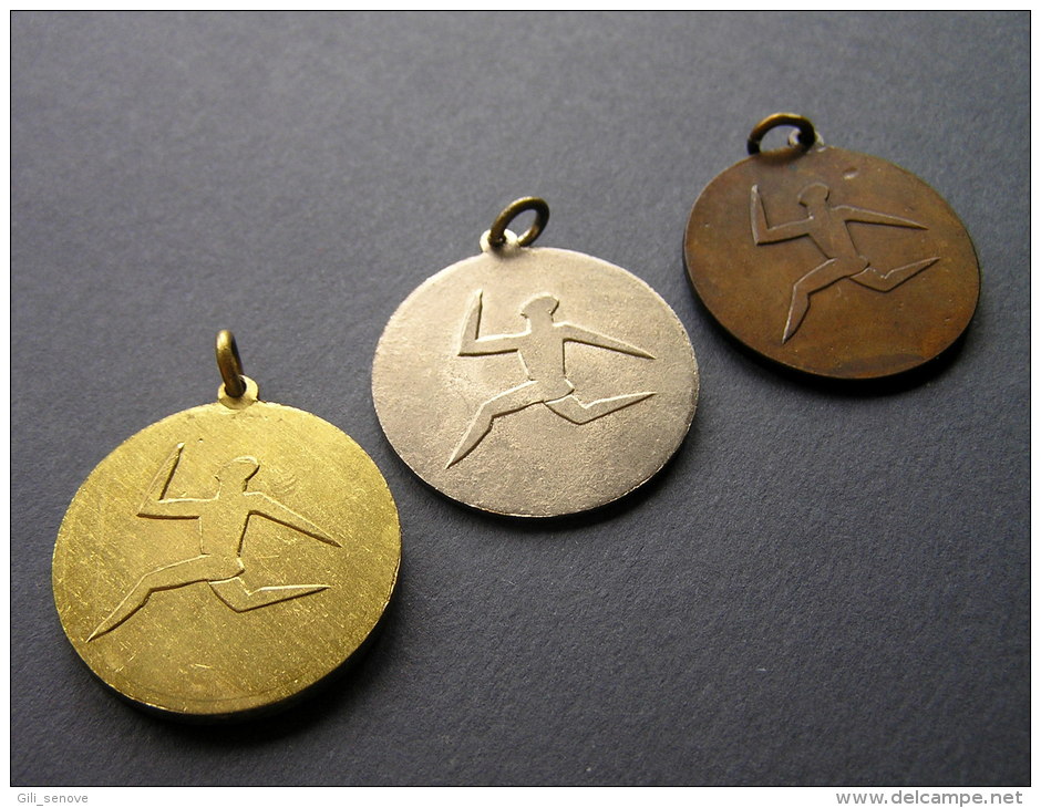 1967 YOUTH SPARTAKIADA ATHLETICS WINNERS MEDALS / LITHUANIA - Leichtathletik