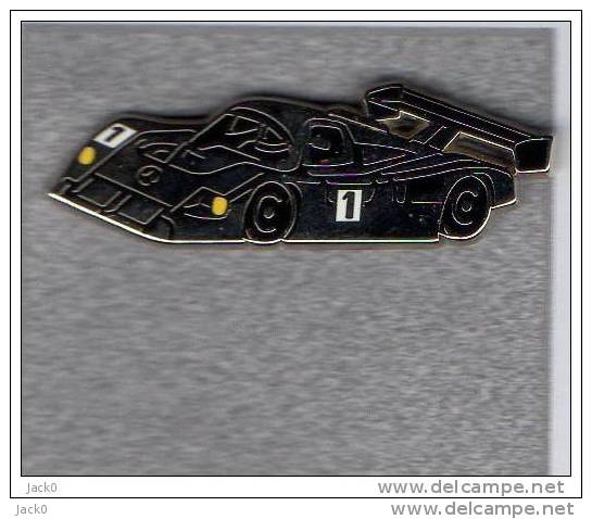 Pin´s  Sport  Automobile  F1  MERCEDES  Argentée  N° 1, ARHUS  BERTRAND - Arthus Bertrand