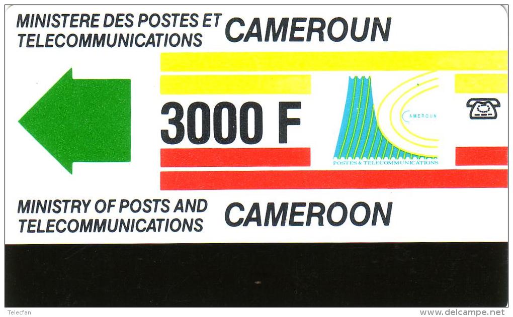 CAMEROUN  TELEPHONE EMS COURSE 3000F UT RARE - Cameroon