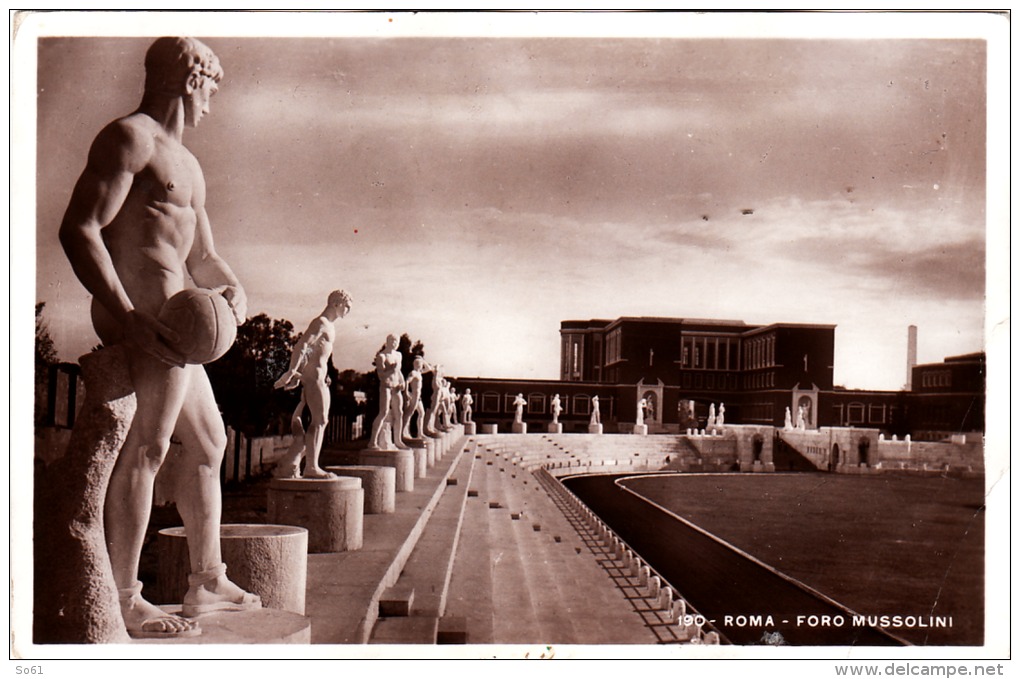 2621.   Roma - Foro Mussolini - 1933 - Small Format - Stades & Structures Sportives