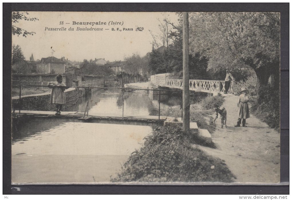 38 - Beaurepaire - Passerelle Du Boulodrome - Beaurepaire