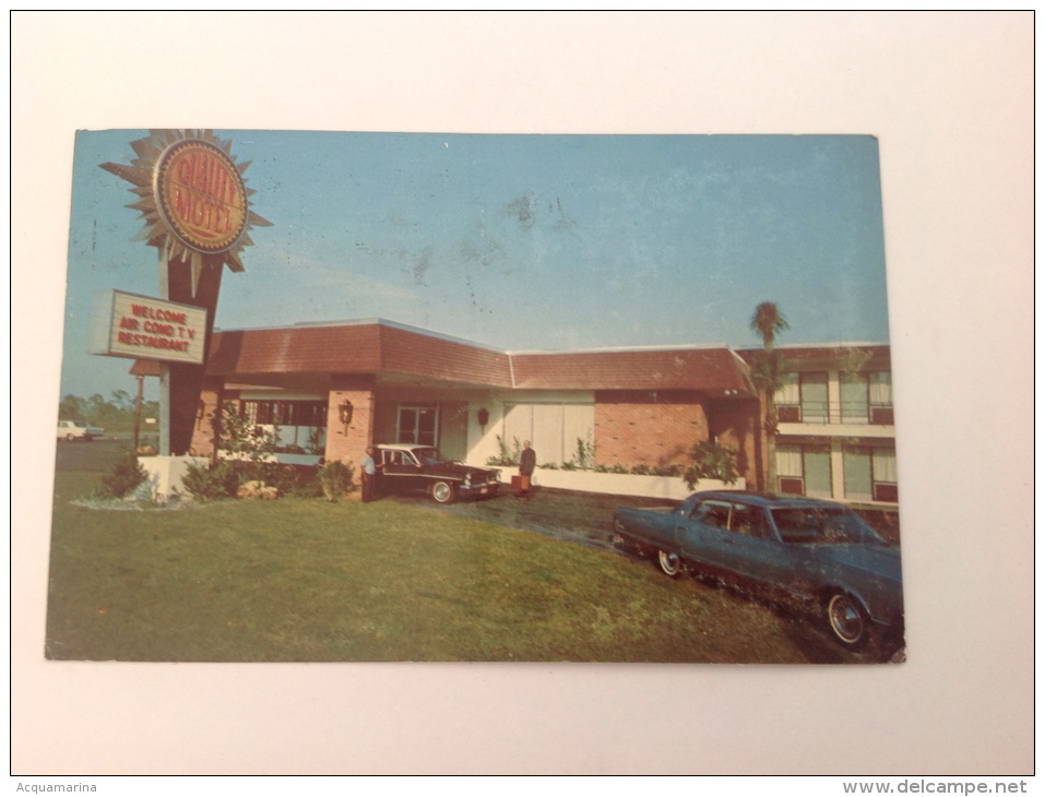 QUALITY COURTS MOTEL On U.S. Hwy 41 At PORT SAN CARLOS, Auto - Cartolina FP V 1966 - Fort Myers