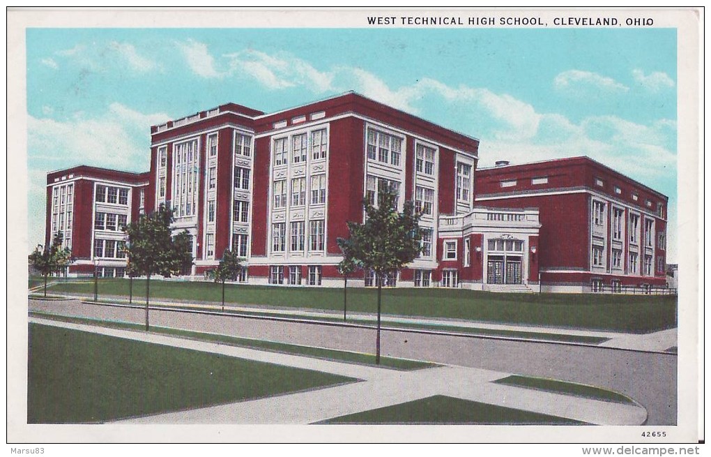 West Technical High School  ** Belle Carte Plate Et Rigide. ( Excellente Condition) ** - Cleveland