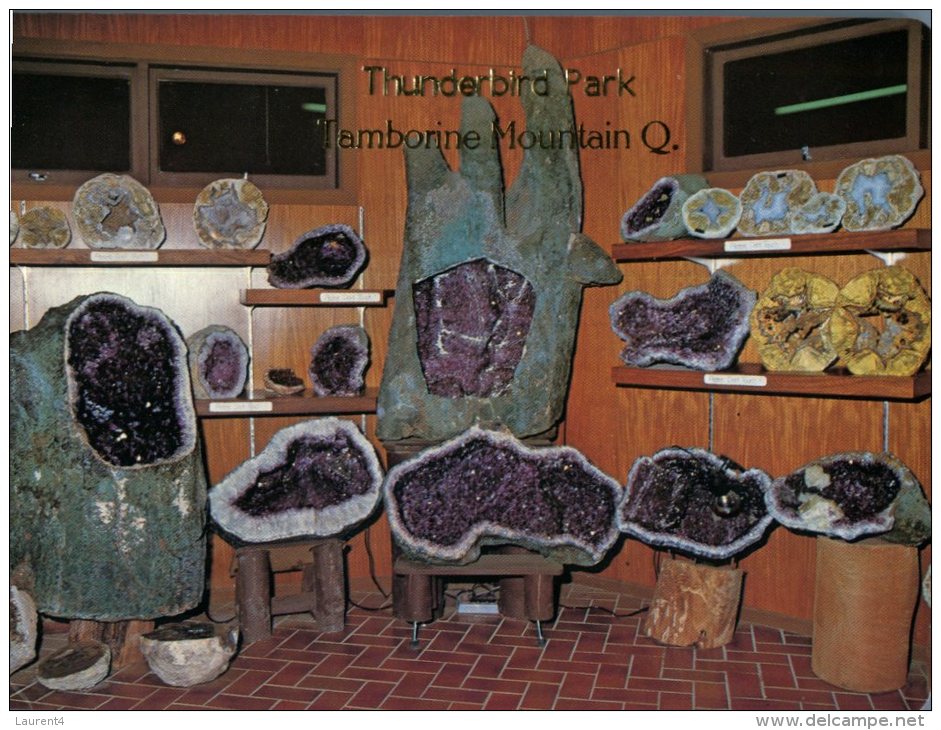 (313) Australia - QLD - Tamborine Mountain - Thundrbird Park Geological Display - Stones - Gold Coast