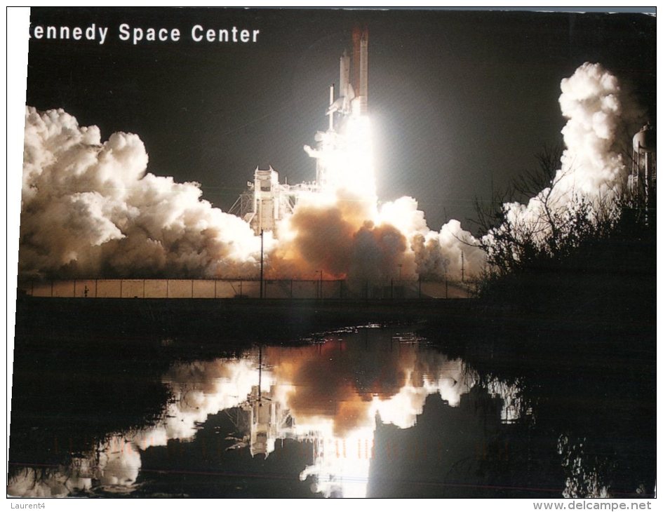 (S185) USA - Kennedy Space Center - Challenger Mission Night Launch - Astronomy