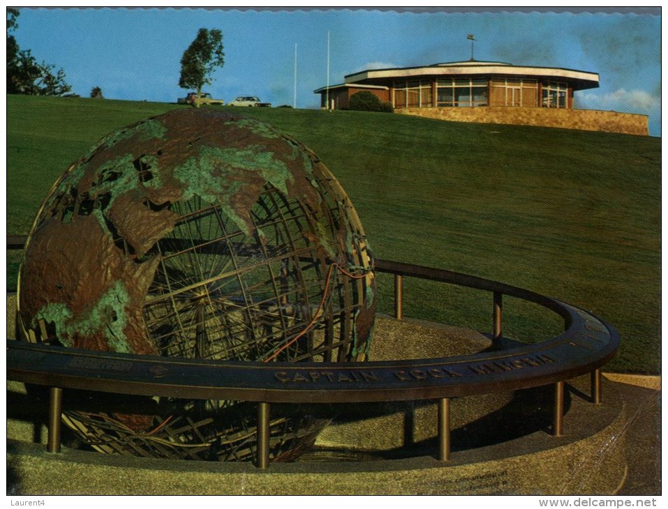 (5260 Australia - ACT - Terrestrial Globe - Canberra (ACT)