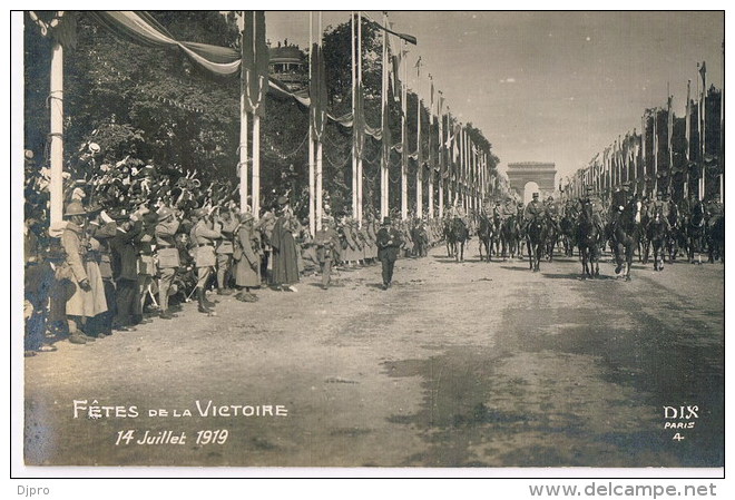 MILITARIA FETES DE LA VICTOIRE 14 JUILLET 1919 DIX PARIS 4 - Guerre 1914-18