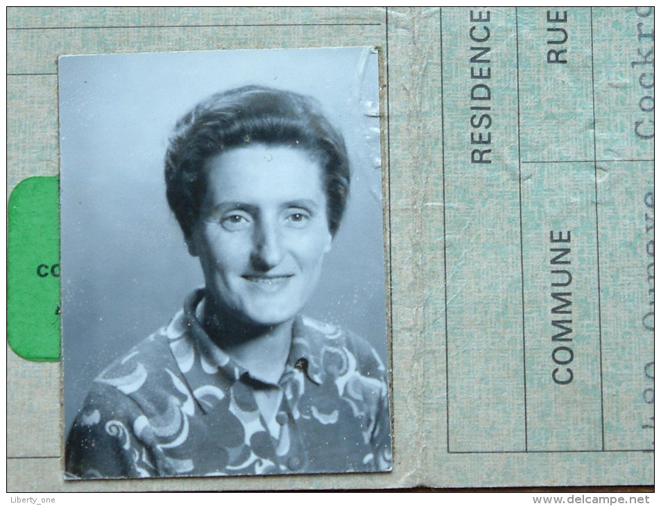 DERKENNE Marie Louise HERMALLE S/ Arg - CARTE D´IDENTITE / PASPOORT - Oupeye 22/04/1977 ( Details Zie Foto ) ! - Non Classés