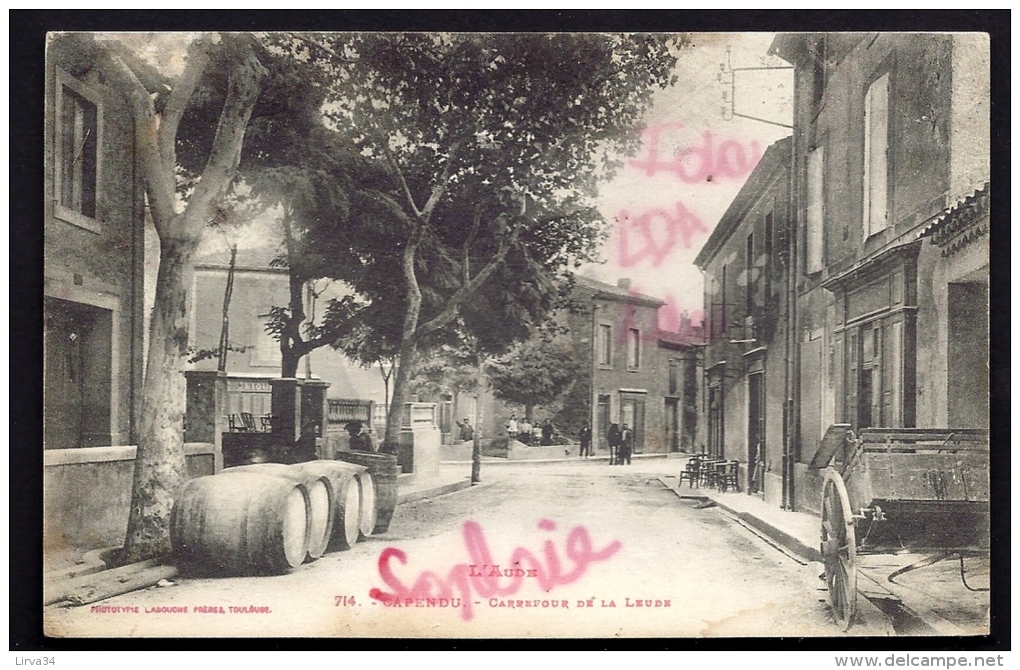 CPA ANCIENNE- FRANCE- CAPENDU (11)- CARREFOUR DE LA LEUDE- ANIMATION- BARRIQUES GROS PLAN- CAFÉ- - Capendu