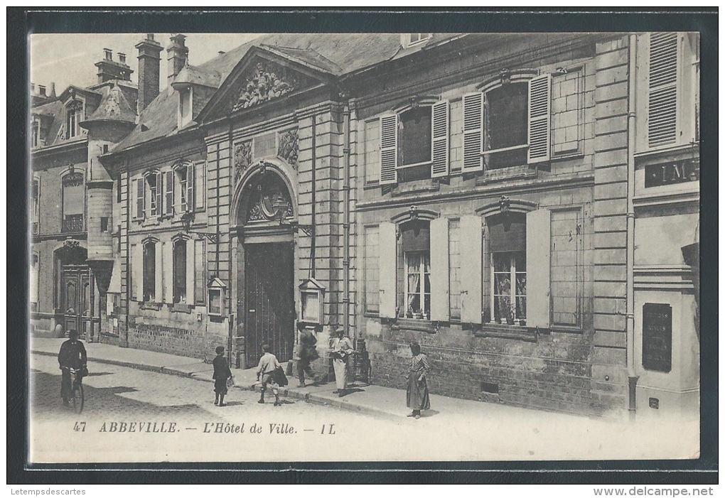 - CPA 80 - Abbeville, L'hôtel De Ville - Abbeville