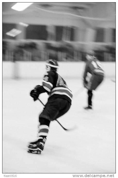 Ice Hockey    (A05-037) - Hockey (sur Glace)